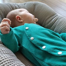 Coser mono para bebé