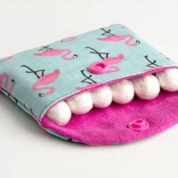 Coser un estuche para tampones