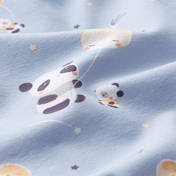 Tela de jersey de algodón Panda con globo lunar – cielo azul,  image number 2